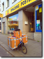 boxes with wheelsets and main parts have to be transported